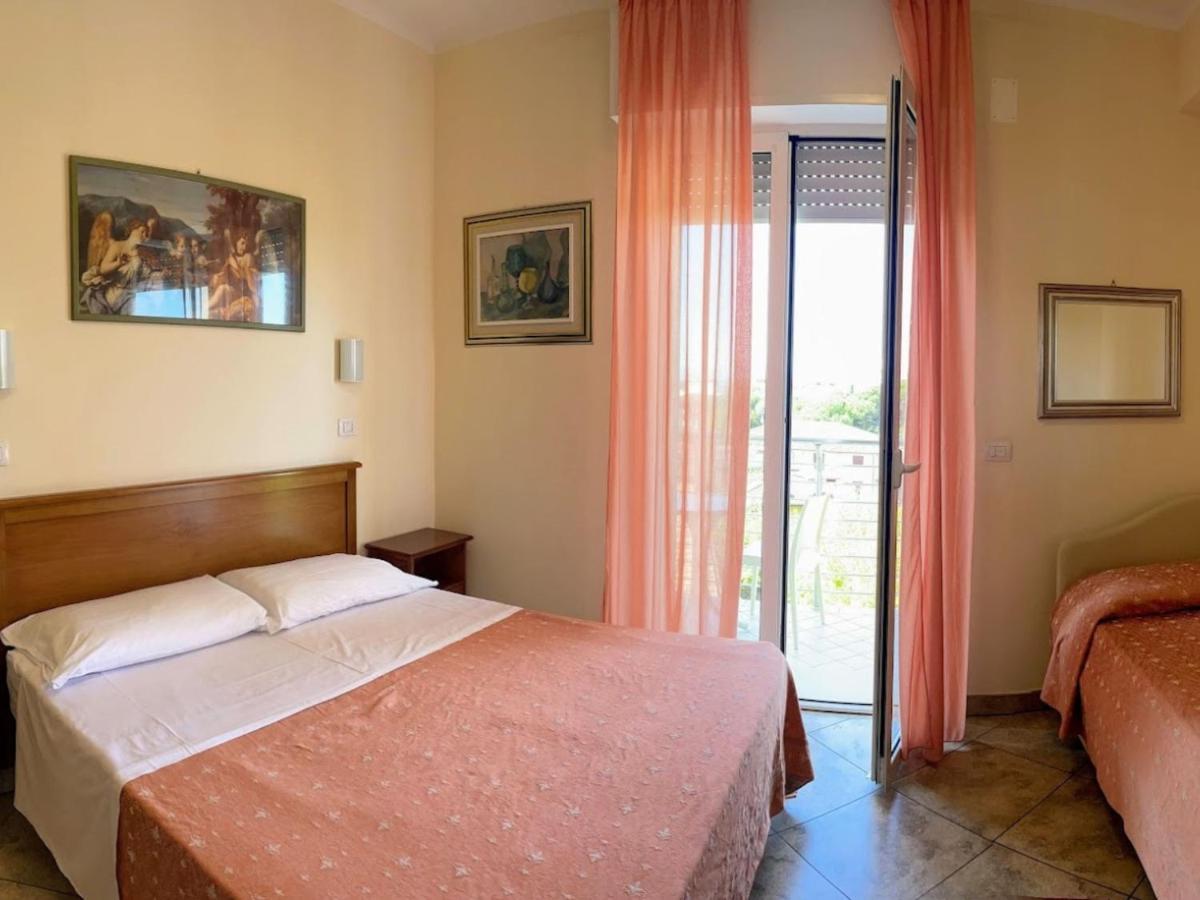 Hotel Franca 米兰马瑞提那 外观 照片