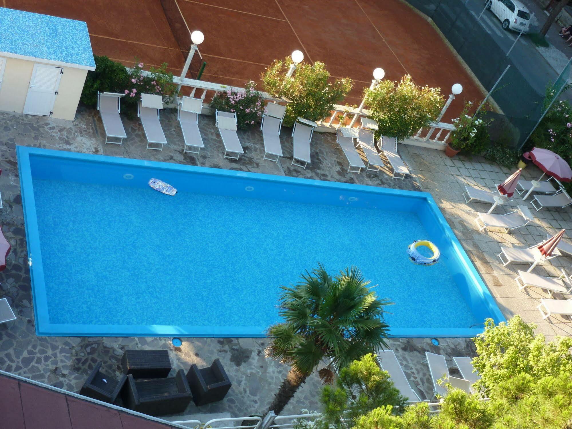 Hotel Franca 米兰马瑞提那 外观 照片