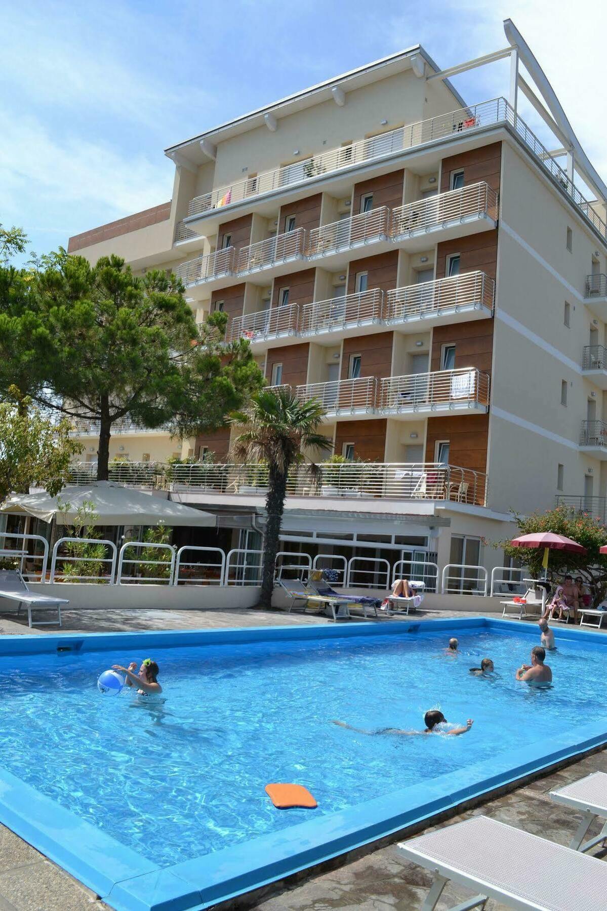 Hotel Franca 米兰马瑞提那 外观 照片